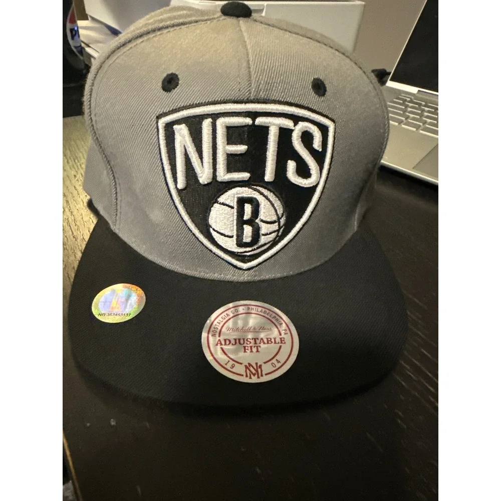 Mitchell & Ness Brooklyn Nets Snapback Hat‎ Gray Black NBA Adjustable Cap New